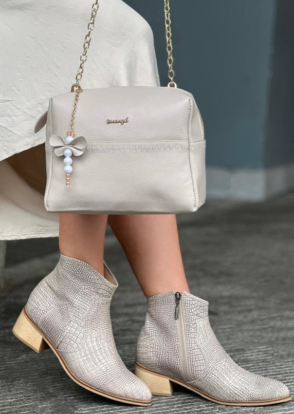 Botin 4793 Blanco Arena