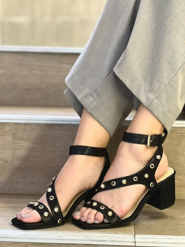 Sandalia 7434 Negro Satin X Taches