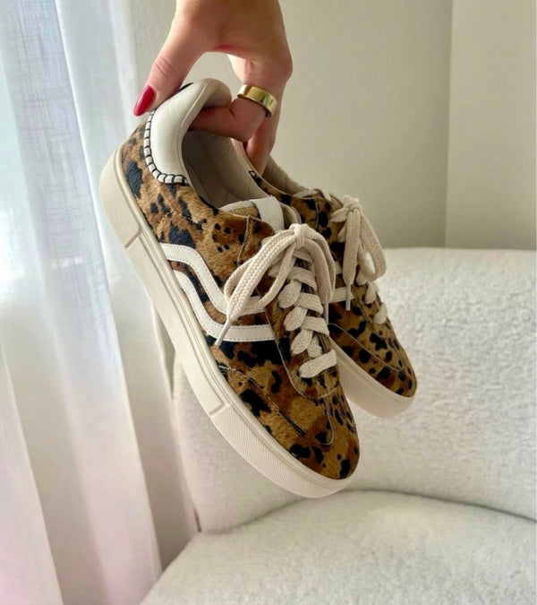 Tenis 910 Animal Print x Talonera Blanco Ostra