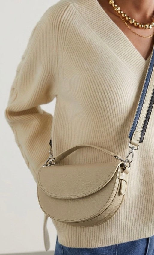 Bolso Media Luna Dorado