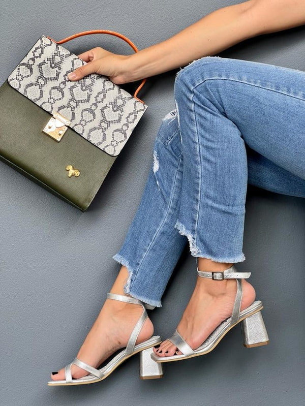 Sandalia Tacon 7165 Plata