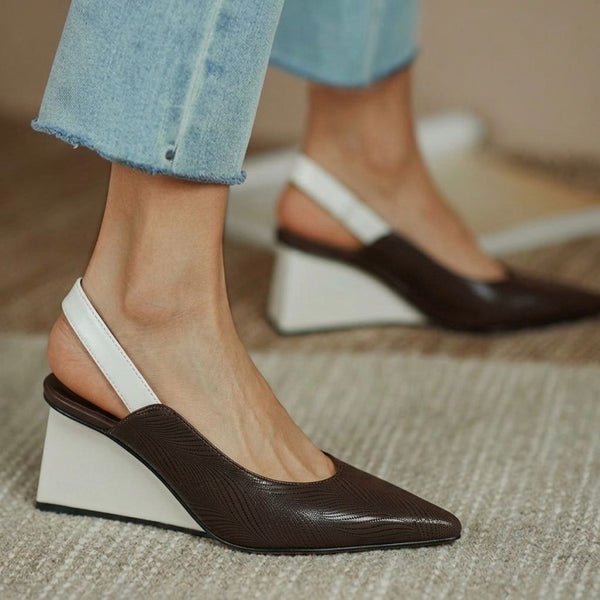 Zapato Mara 564 Tacon Corrido Cafe x Charol Marfil