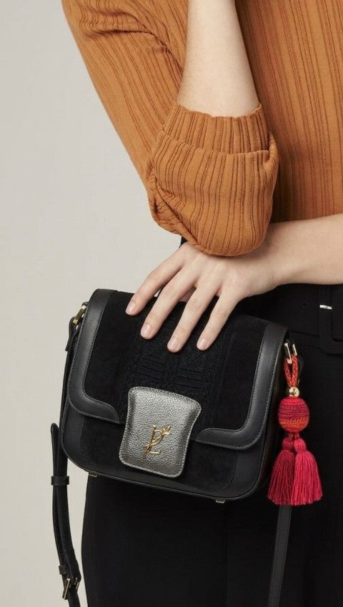 Bolso Manos Libres Tejido Lmp 1850 Negro x Accesorio Rojo